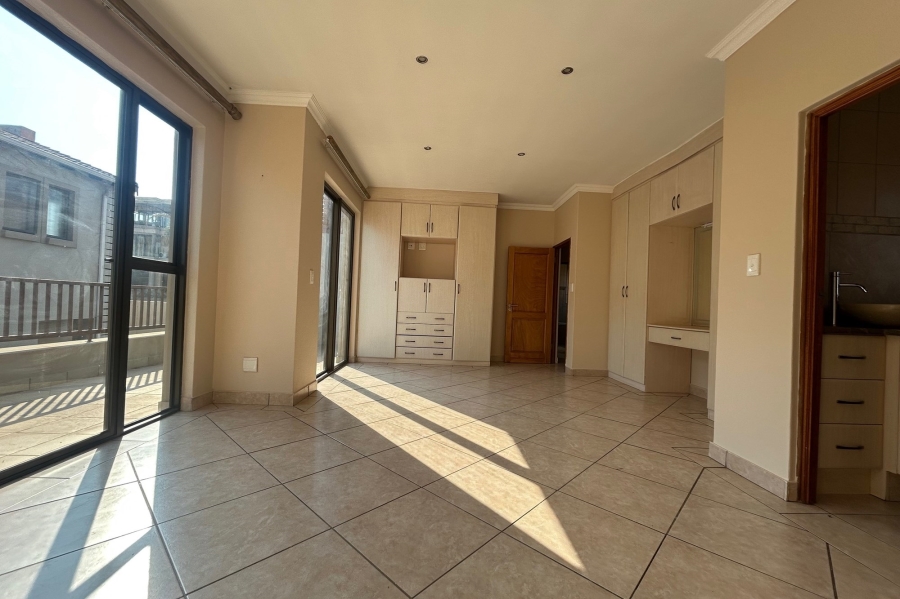 2 Bedroom Property for Sale in Xanadu Eco Park North West